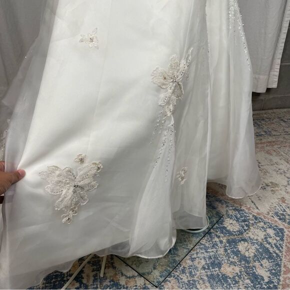 Maggie Sottero Limited Edition Amber A-Line Organza Ivory Swarovski Wedding Gown - Picture 7 of 15